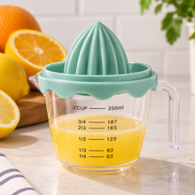 Exprimidor Manual de Cítricos con Jarra Medidora 250 ml - Multimenaje
